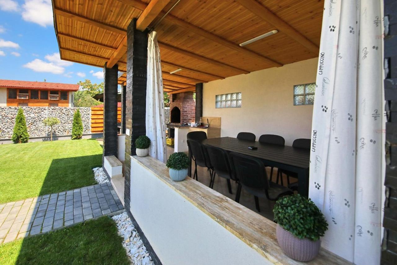 Casa Sorriso Hotel Turda Exterior photo