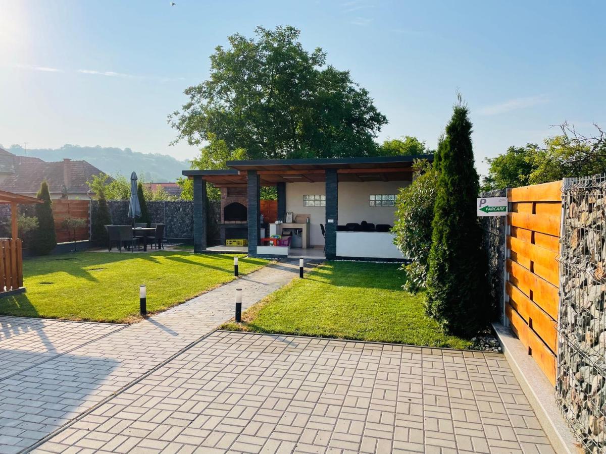 Casa Sorriso Hotel Turda Exterior photo
